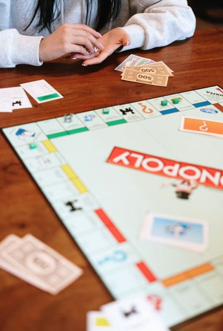 game gian lận Debet